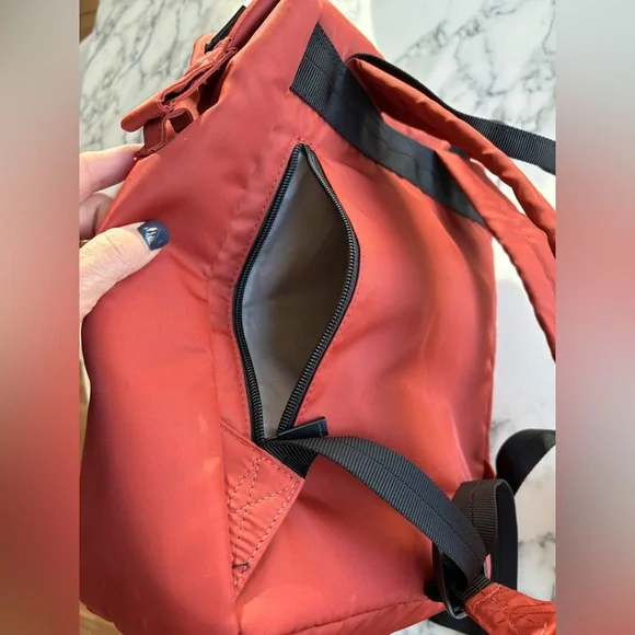 Hedgren Backpack Tote - Picture 7 of 8